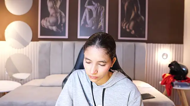Snapshot of pinkloly chatting on October 2025 07:46:02 PM pinkloly online show from October 2025 07:46:02 PM