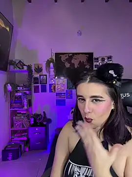 Snapshot of Lana_Herondale chatting on May 2026 02:29:01 AM Lana Herondale online show from May 2026 02:29:01 AM
