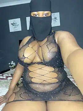 Snapshot of Thick_Ass_Barbiie chatting on June 2026 10:58:02 PM Thick Ass Barbiie online show from June 2026 10:58:02 PM