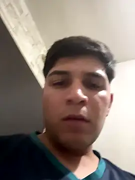 Snapshot of Tavosexy22 chatting on December 2025 05:38:02 AM Tavosexy22 online show from December 2025 05:38:02 AM