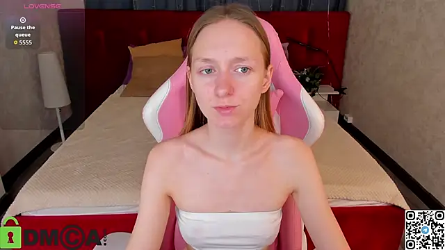 Mia E1fie online show from November 2025 01:59:02 AM