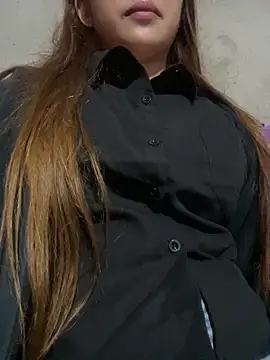 Candyllicious online show from December 2025 10:39:02 PM