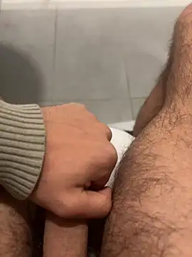 Snapshot of c2c3finm chatting on November 2025 05:14:02 PM c2c3finm online show from November 2025 05:14:02 PM