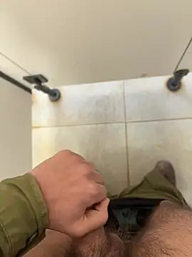 Snapshot of c2c3finm chatting on March 2026 01:18:01 PM c2c3finm online show from March 2026 01:18:01 PM