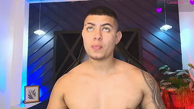 marco garciia  online show from March 2026 11:33:01 PM