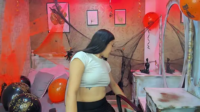 Dali collin online show from November 2025 03:47:02 PM