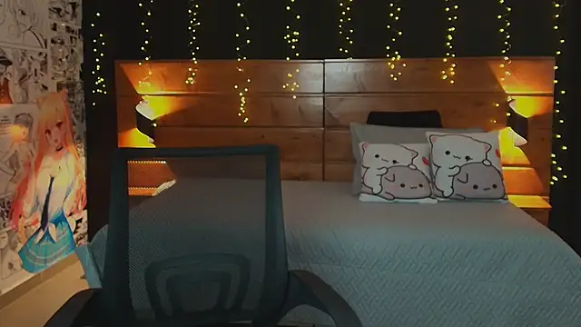 hanna kimura online show from November 2025 07:46:02 PM