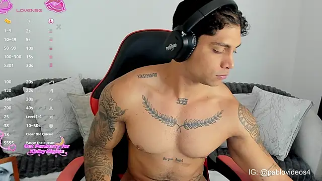 Nicolasmontoya16 online show from March 2026 01:14:02 PM