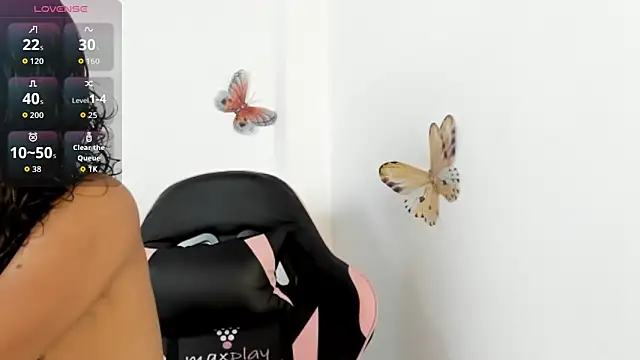 mari-ross online show from October 2025 02:01:02 AM