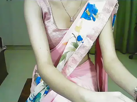 elize   online show from December 2025 03:00:01 AM