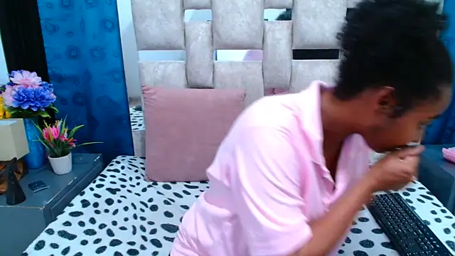 AmbarSmit online show from September 2025 04:23:01 AM