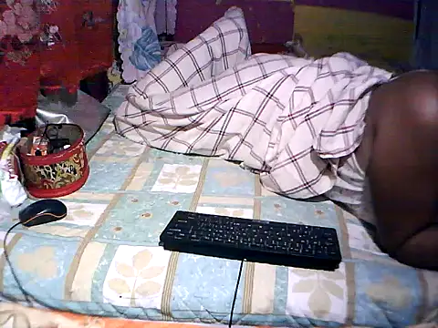 Snapshot of ImSoHorny4uxxx chatting on October 2025 10:42:02 PM ImSoHorny4uxxx online show from October 2025 10:42:02 PM