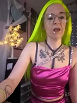 Purple2StayThnxx online show from March 2026 02:00:01 PM