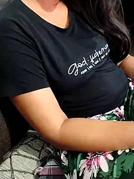 Snapshot of indianbeauty90 chatting on May 2026 08:58:02 PM indianbeauty90 online show from May 2026 08:58:02 PM