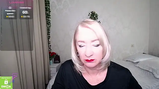 hunters woman online show from September 2025 04:50:01 PM