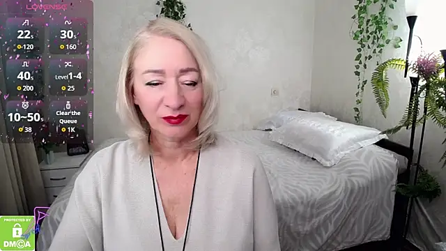 hunters woman online show from September 2025 03:50:01 PM