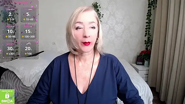 hunters woman online show from October 2025 04:00:01 PM