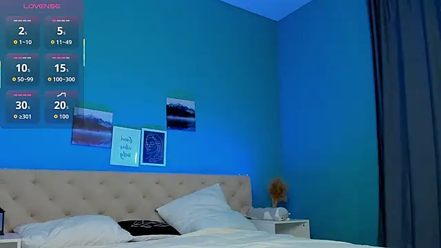 KiraSun online show from November 2025 11:26:01 PM