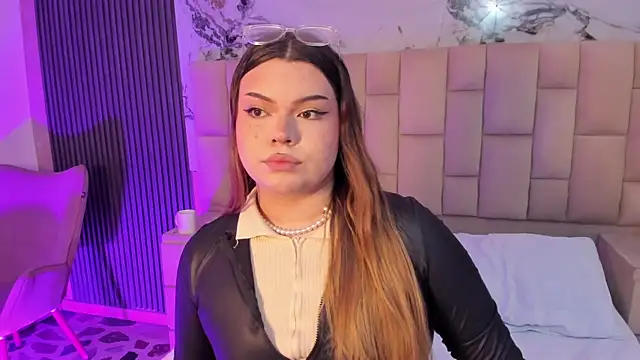 Maxxxine1 online show from March 2026 10:05:02 PM