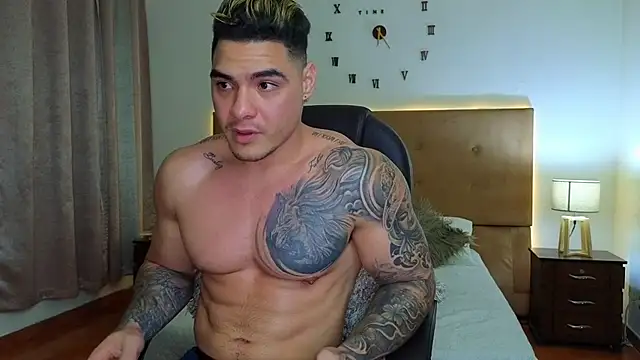 Steven Velez online show from December 2025 04:10:01 AM