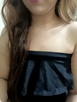 Snapshot of loving_candy chatting on September 2025 07:29:01 AM loving candy online show from September 2025 07:29:01 AM