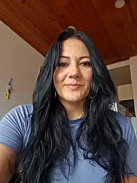 karla valk1 online show from April 2026 06:44:02 PM