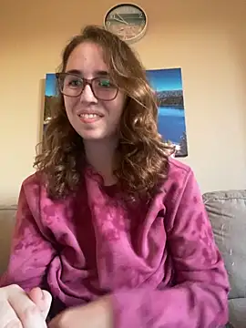 sweetsocalgirl online show from October 2025 01:28:01 AM