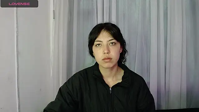 malejahotcs01 online show from November 2025 11:32:02 AM