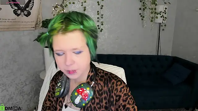 CarolineRichter online show from March 2026 02:08:02 AM