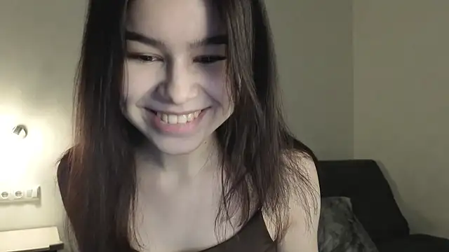 sladkoezzzka online show from November 2025 06:30:01 PM