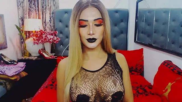 Snapshot of Mistress4fun chatting on February 2026 07:29:02 AM Mistress4fun online show from February 2026 07:29:02 AM