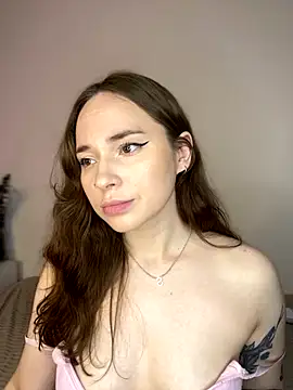 AlexaSpark  online show from September 2025 07:24:02 PM