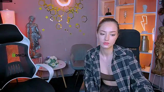 eva smiith  online show from July 2026 05:34:01 AM