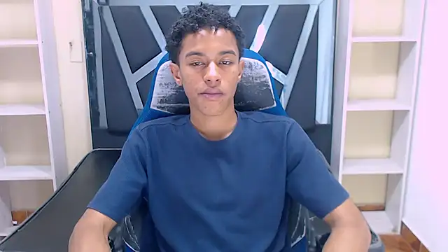 Rocco Grey online show from September 2025 07:39:02 PM