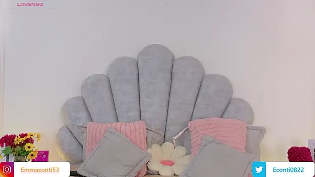 emma-conti2 online show from February 2026 01:01:02 PM