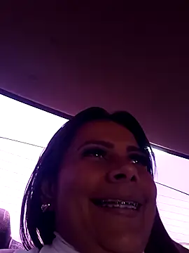 camila rogue online show from October 2025 05:00:01 PM