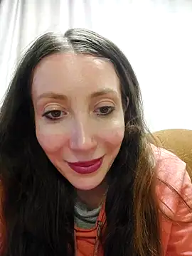 HellaryTourent online show from January 2026 04:23:02 PM