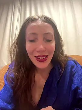 HellaryTourent online show from January 2026 02:54:02 PM