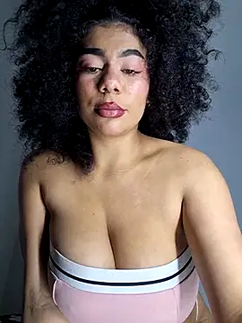 Yerystar online show from October 2025 02:23:02 AM