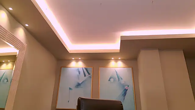 AgathaKondo  online show from October 2025 06:51:01 PM