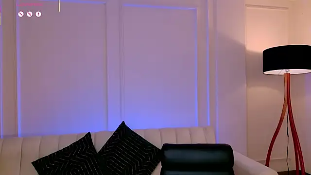 AgathaKondo  online show from November 2025 08:54:02 PM