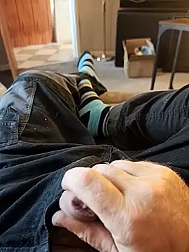 hubbyfun19 online show from March 2026 05:12:01 PM