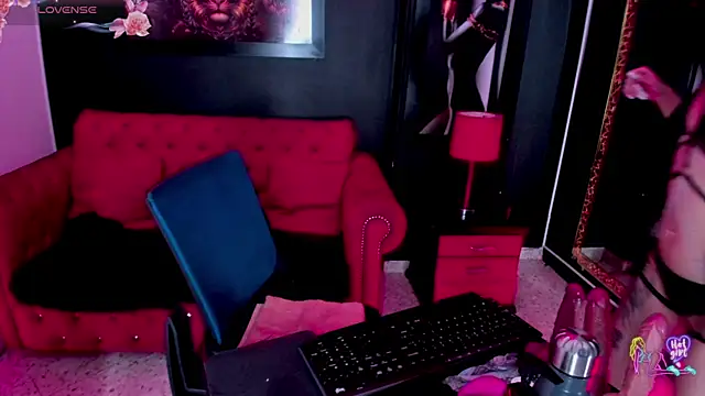 Nyx Moon online show from June 2026 08:40:02 PM