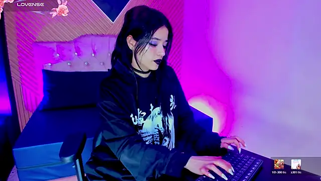 Nyx Moon online show from July 2026 10:58:02 PM