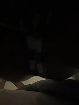 Snapshot of caramel__cremes chatting on November 2025 02:13:01 AM caramel cremes online show from November 2025 02:13:01 AM