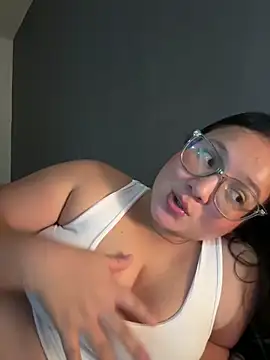 Snapshot of Kyleighc chatting on February 2026 12:15:01 AM Kyleighc online show from February 2026 12:15:01 AM