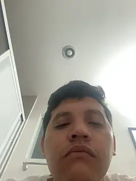 michael877675 online show from December 2025 12:25:01 PM