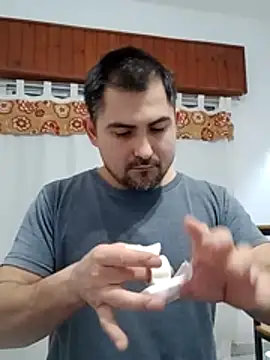 Bradd 32 online show from June 2026 11:41:01 AM