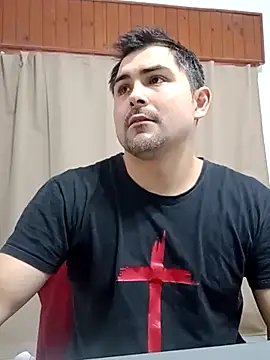 Bradd 32 online show from July 2026 06:04:01 PM