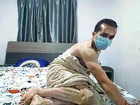 SSerene online show from December 2025 06:03:02 PM